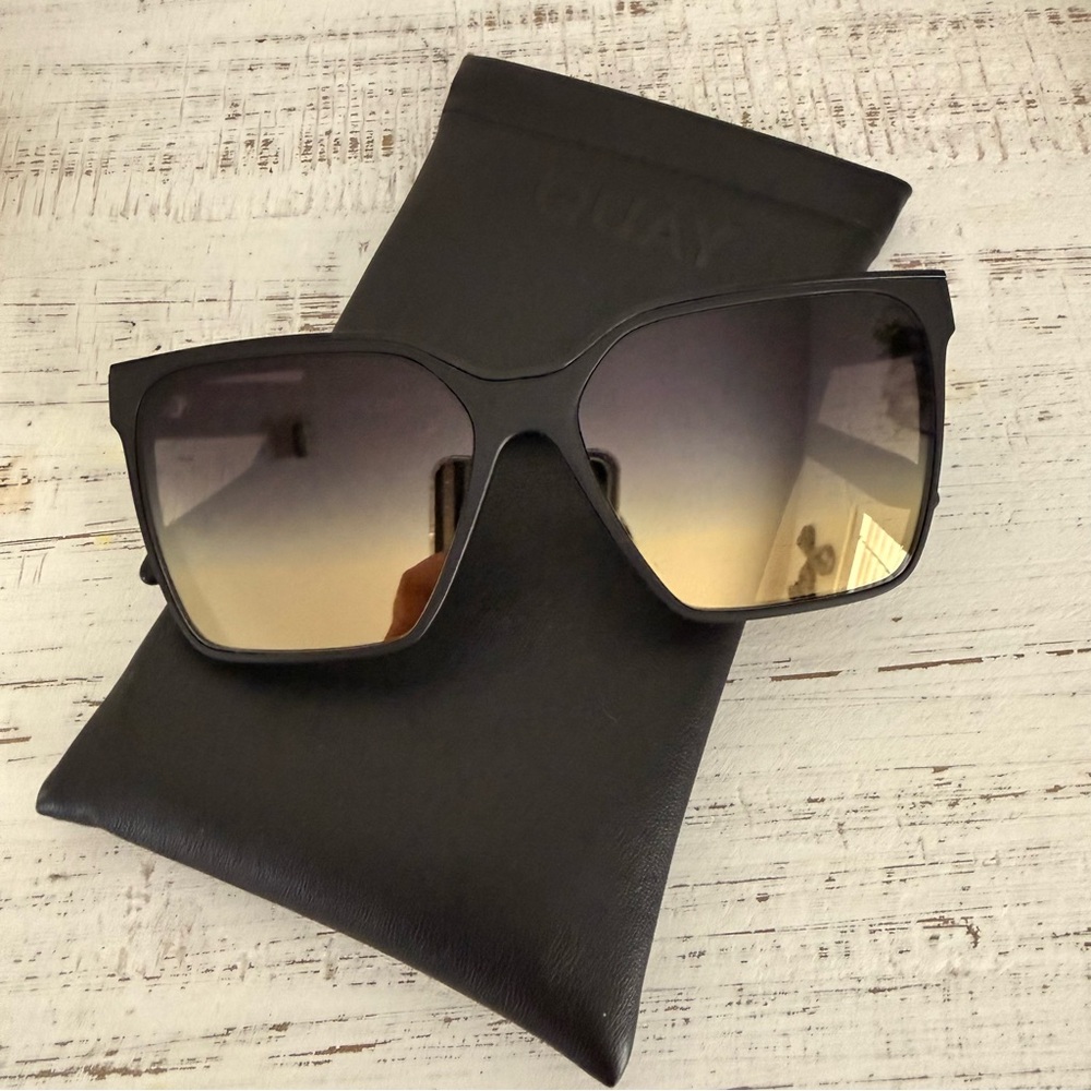 Quay “level up” sunglasses